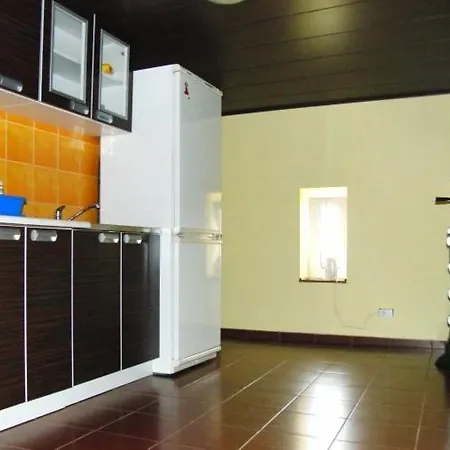 Pokoje Goscinne Jaz Homestay *